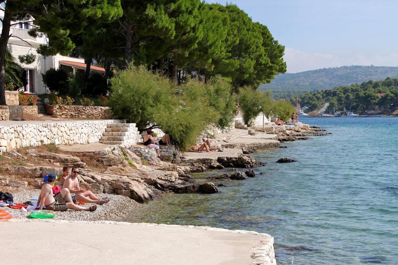 Apartments By The Sea Bobovisca Na Moru, Brac - 5682 Ložišće Exteriér fotografie